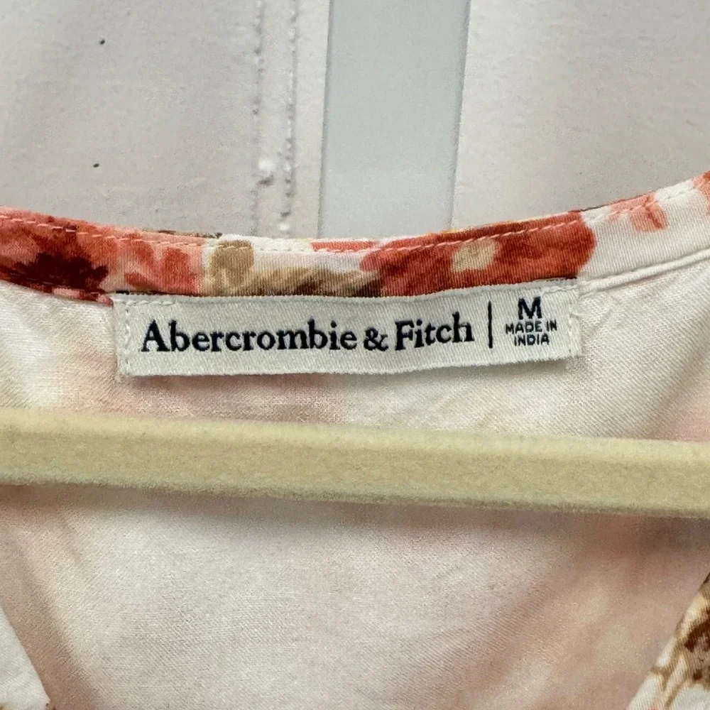 Abercrombie & Fitch Floral Smocked Waist Puff Sleeve V-Neck Blouse Orange Medium